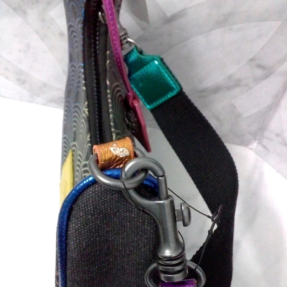 Kurt Geiger Southbank Small Hobo Crossbody - Picture 6 of 7